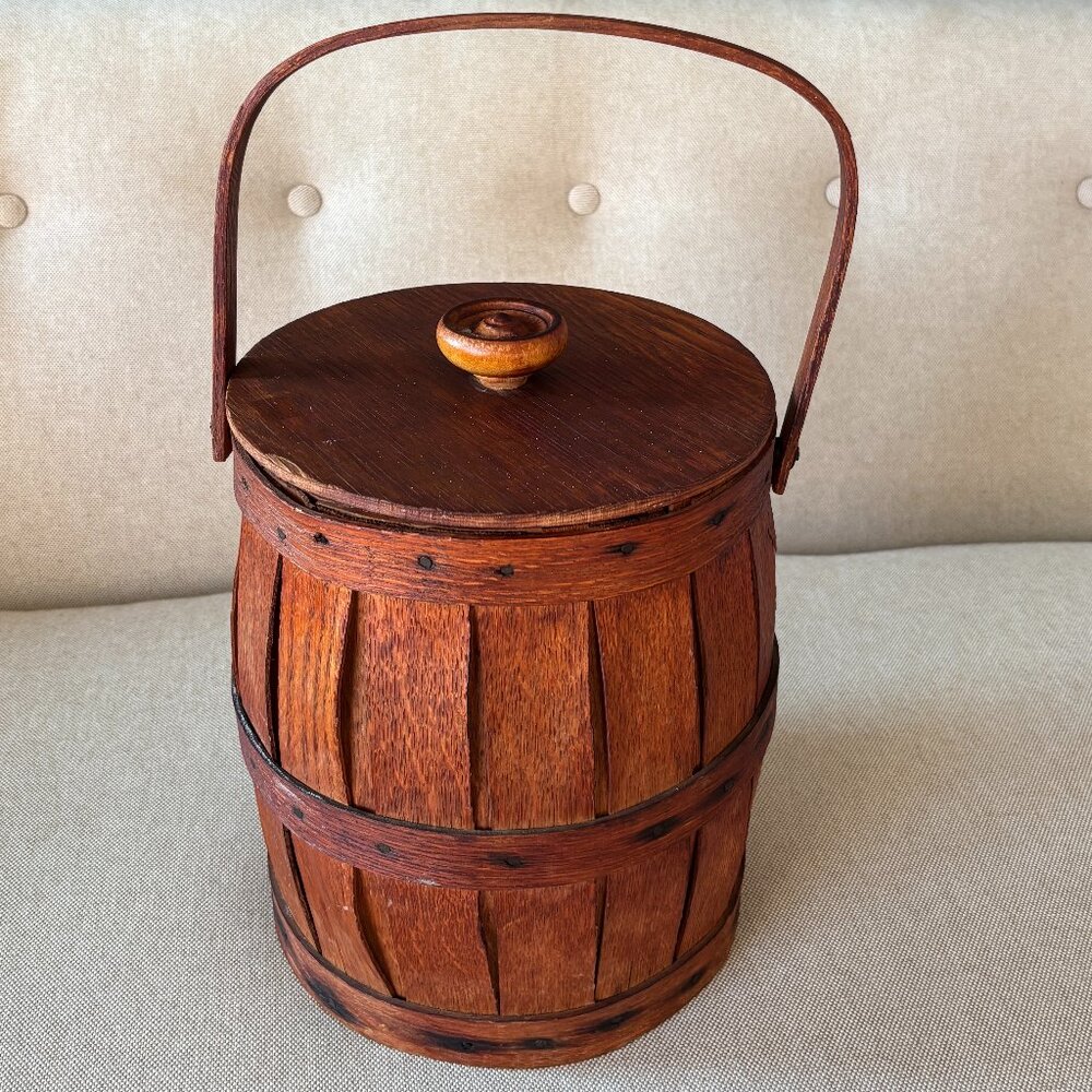 Vintage Peterboro Basket Co.Wooden Lidded Bucket Barrel - Picture 1 of 12